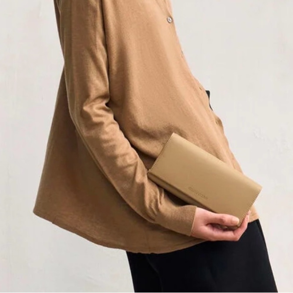 NWT - charles and Keith Long. Wallet.  neutral color.